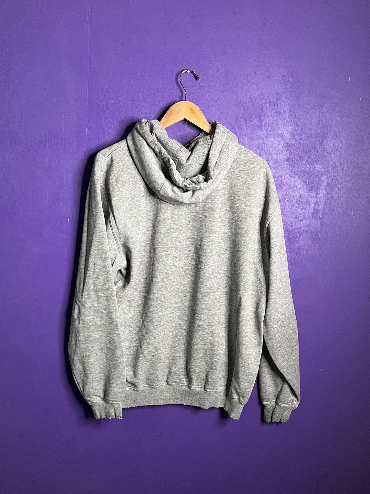 Carhartt × Vintage Vintage 00s Carhartt tonal logo essential hoodie Size US L / EU 52-54 / 3 - 2 Thumbnail