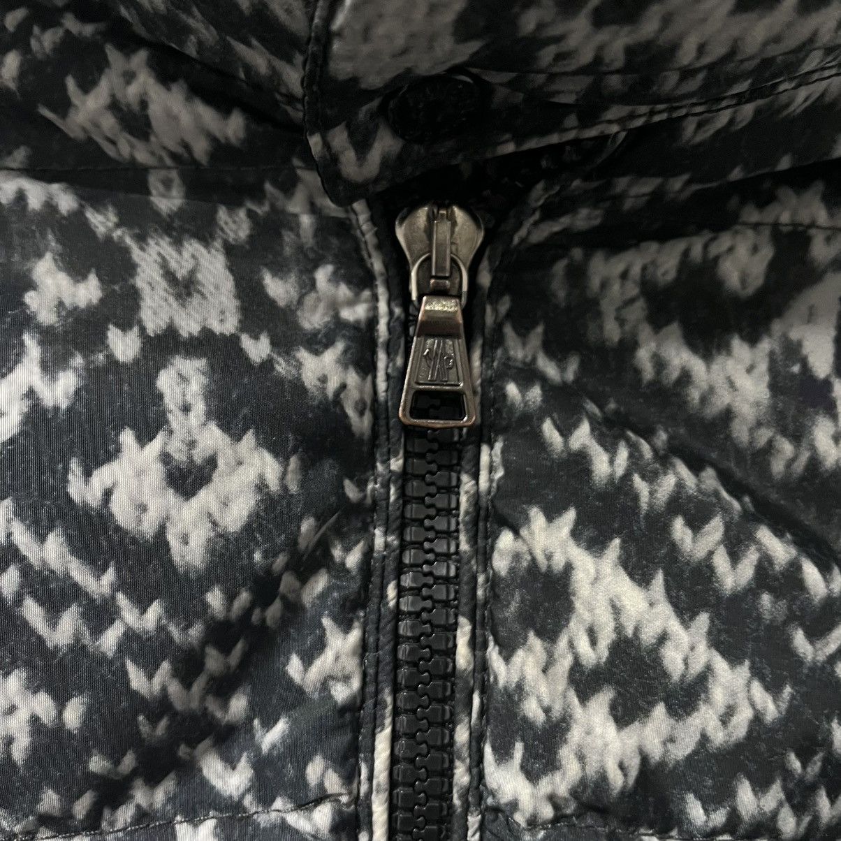 Moncler Vintage moncler puffer jacket Size US XS / EU 42 / 0 - 8 Thumbnail