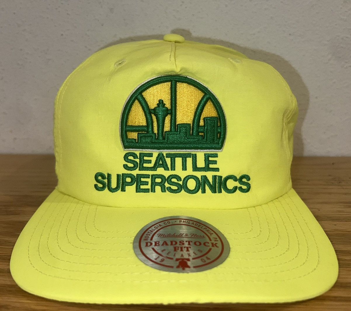 Mitchell & Ness Mitchell Ness Seattle SuperSonics Waterproof Hat Size ONE SIZE - 2 Thumbnail