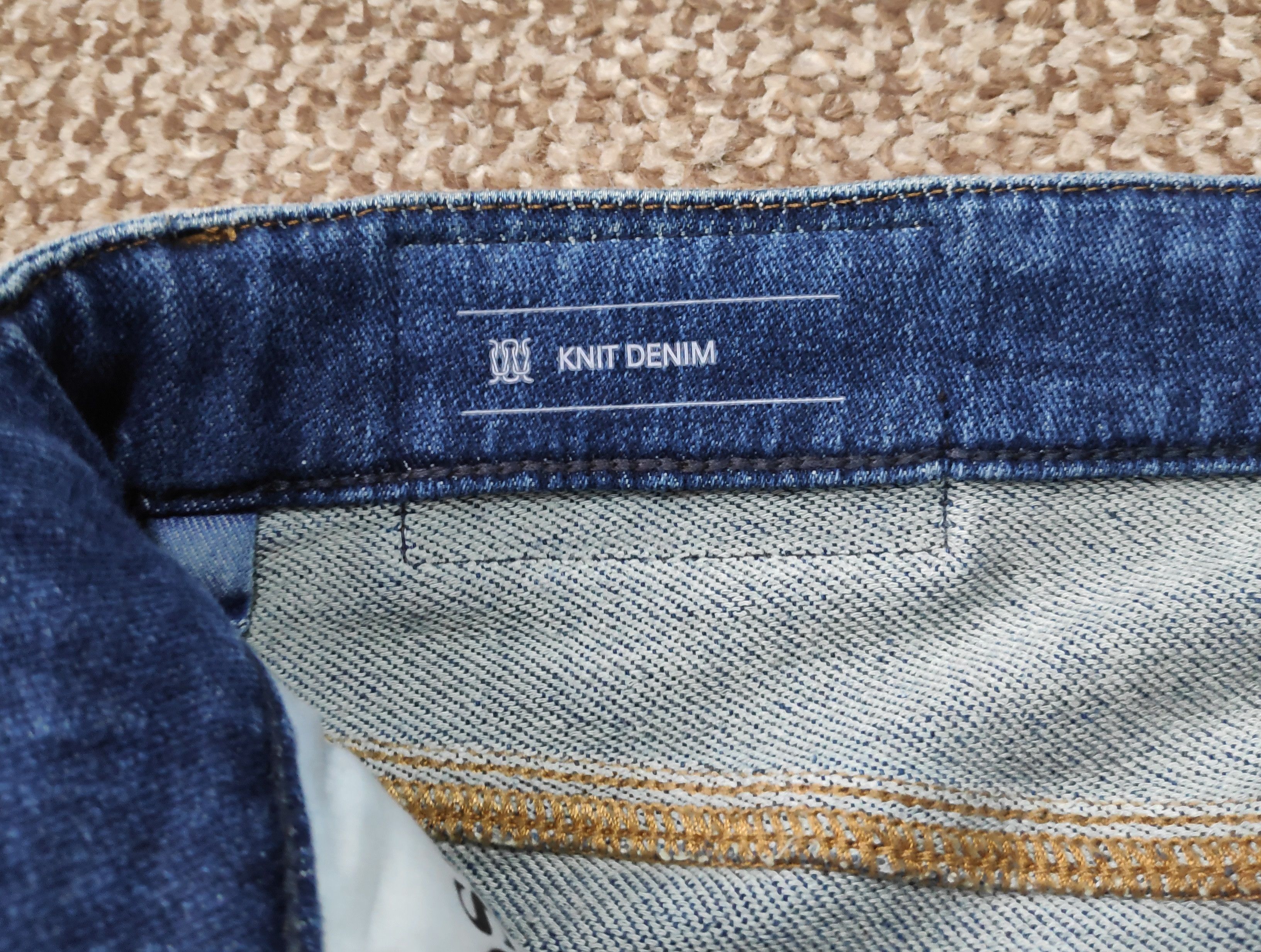 Hugo Boss Hugo Boss 020 Delaware Slim Fit Soft Knit Denim Jeans sz W32 Size US 32 / EU 48 - 10 Thumbnail