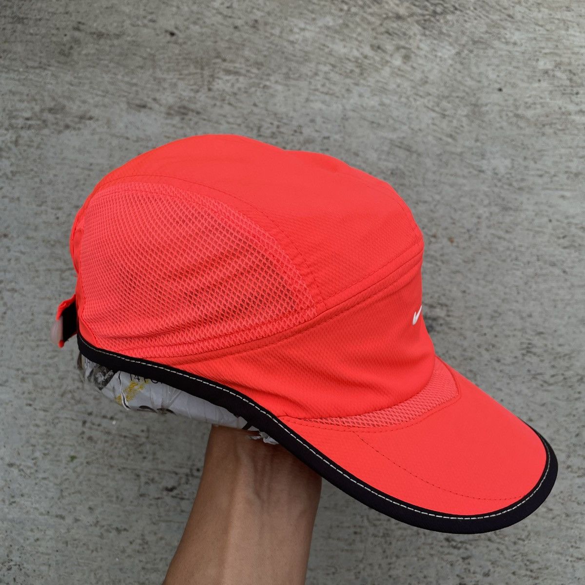 Nike Nike neon dry-fit hat Size ONE SIZE - 7 Thumbnail