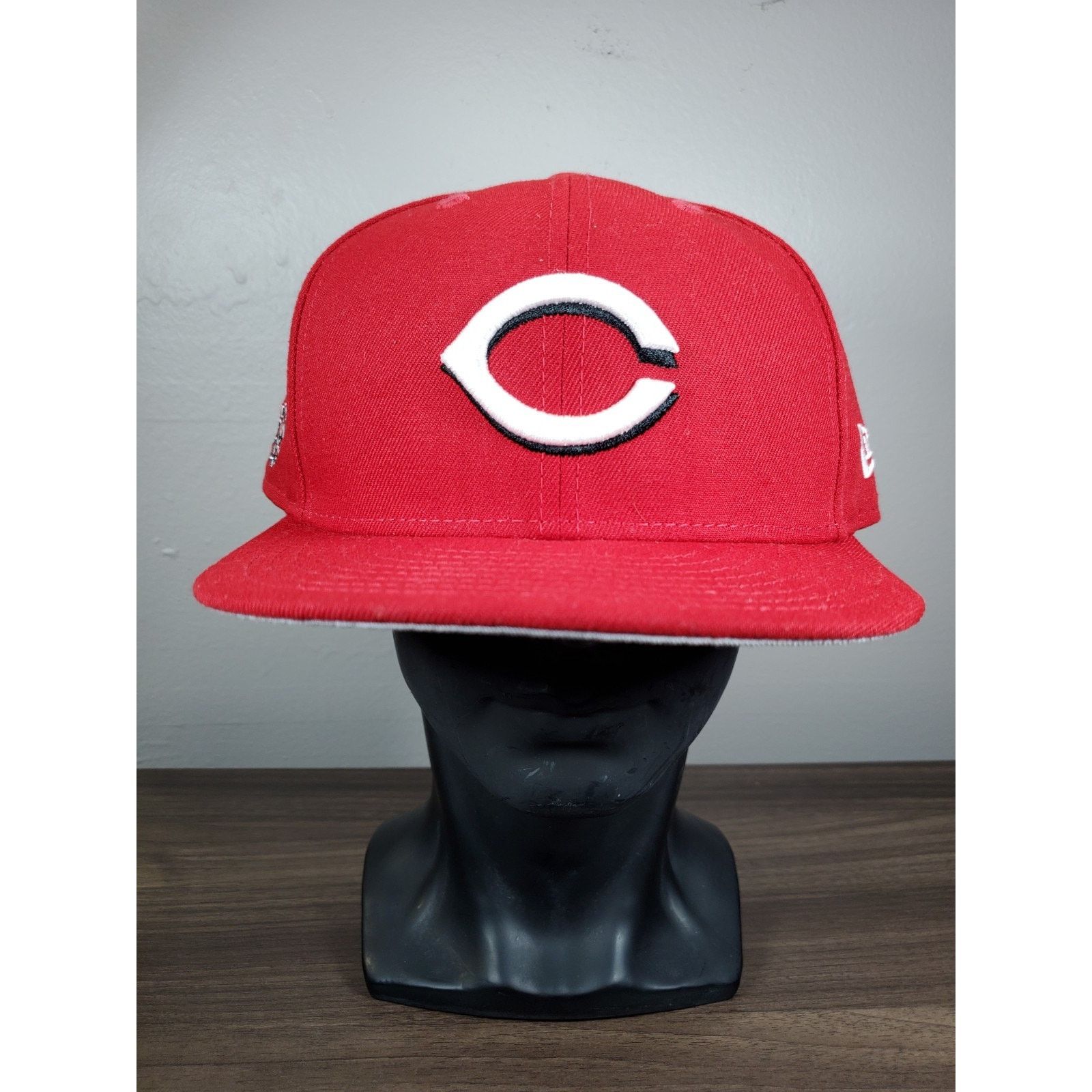 MLB × New Era Cincinnati Reds 9Fifty Hat Snapback Cap Mr Red Legs *READ* Size ONE SIZE - 3 Thumbnail