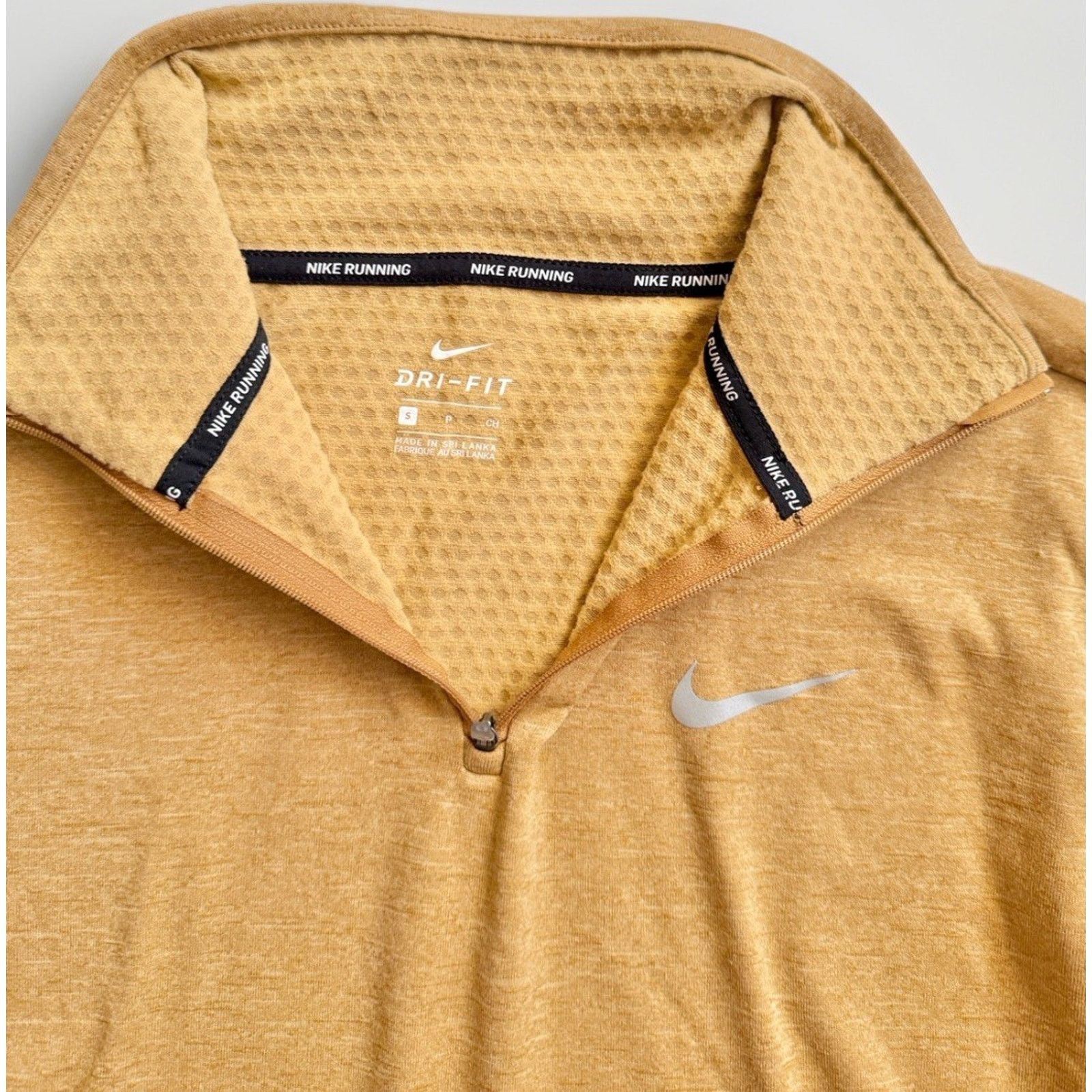 Nike Nike Swift Element Women's Size S Gold Yellow 1/4-Zip Size S / US 4 / IT 40 - 5 Thumbnail