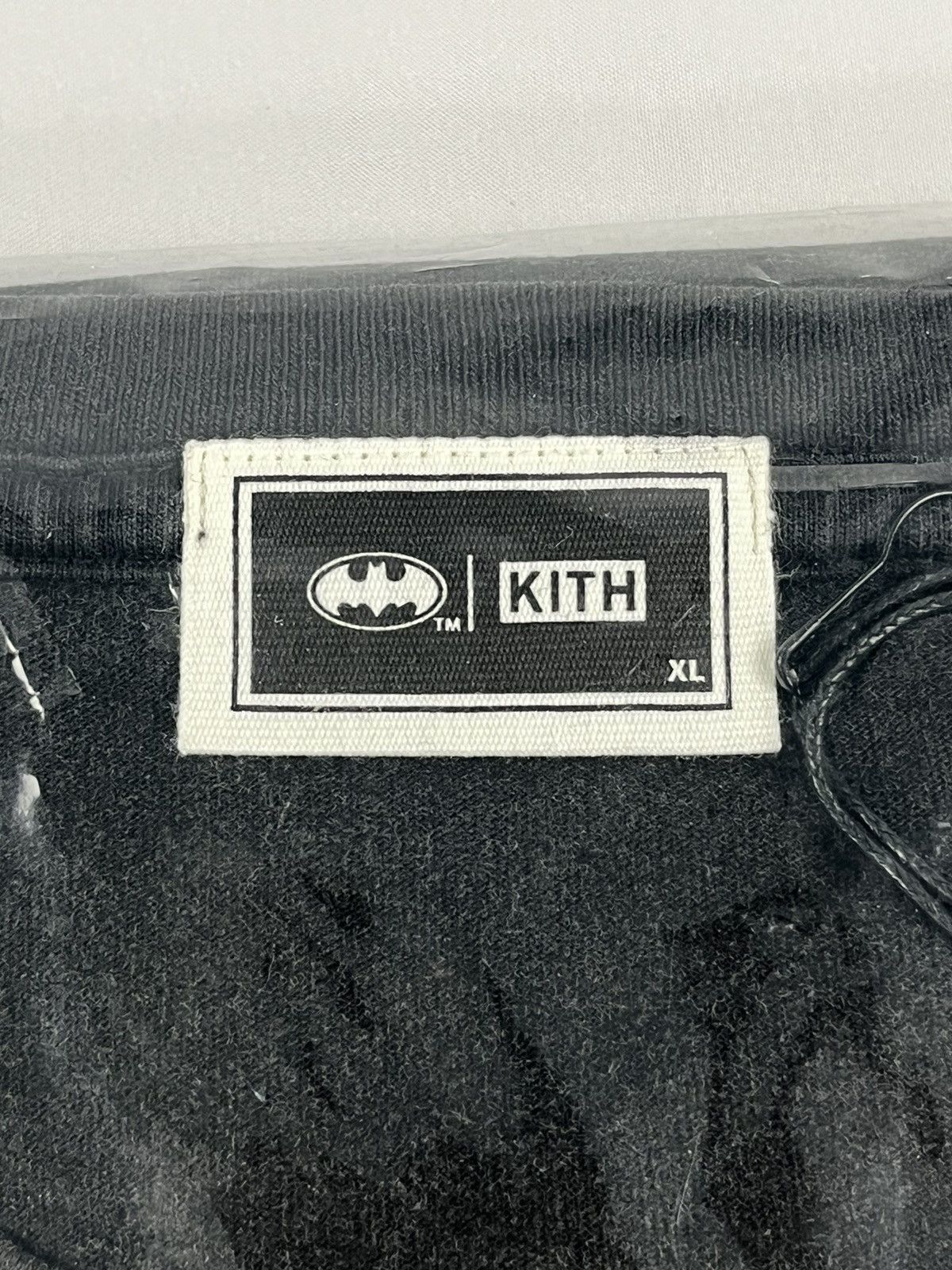 DC Comics × Kith Kith Batman Vintage Long Sleeve Size US XL / EU 56 / 4 - 6 Thumbnail