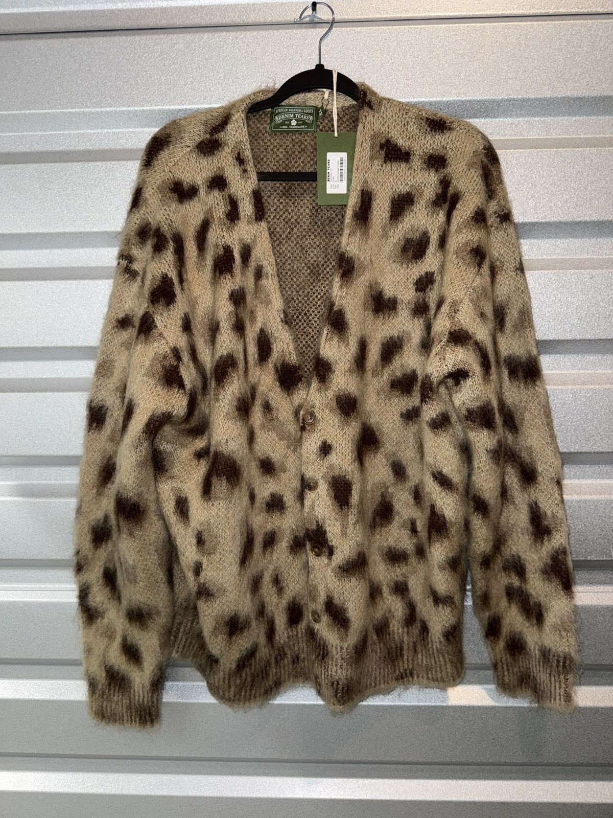 DENIM TEARS Denim Tears Giraffe Cardigan XL Size US XL / EU 56 / 4 - 1 Thumbnail