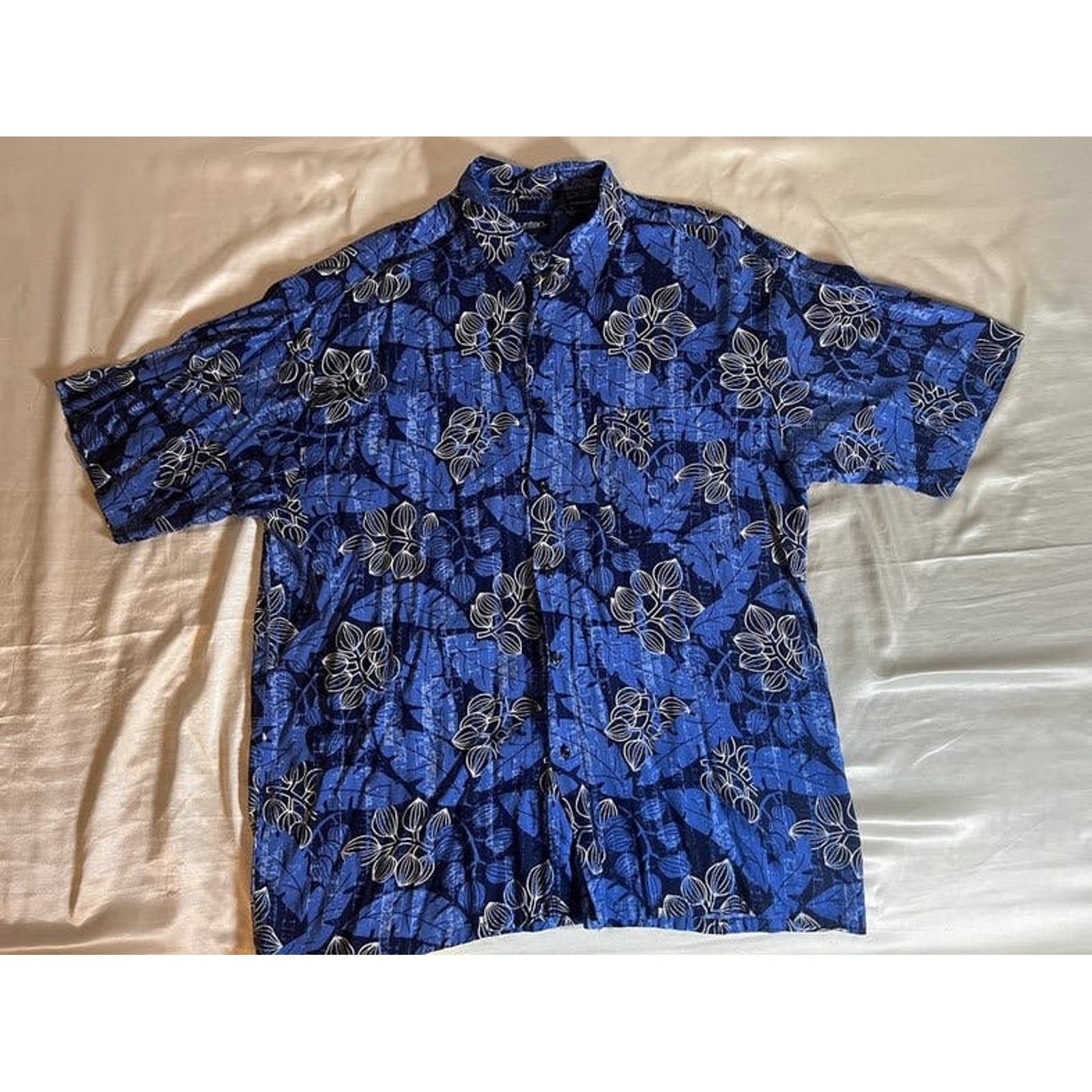 Puritan Puritan floral print Size US M / EU 48-50 / 2 - 1 Thumbnail