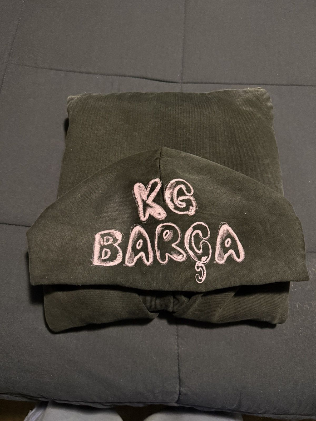 Other Barcelona x KAROL G hoodie Size M / US 6-8 / IT 42-44 - 1 Thumbnail