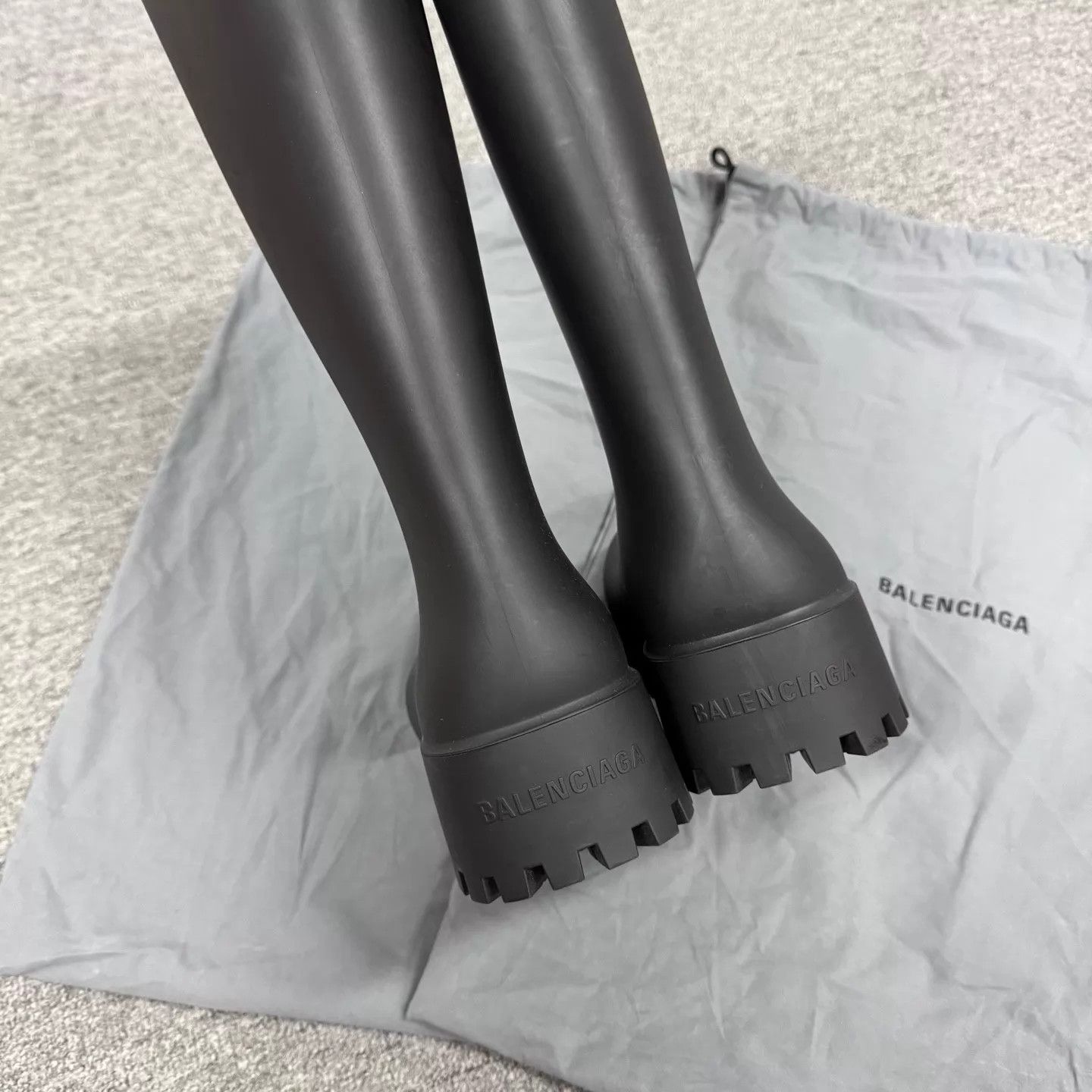 Balenciaga Balenciaga black rubber platform knee boots 37 99n Size US 6.5 / IT 36.5 - 3 Thumbnail