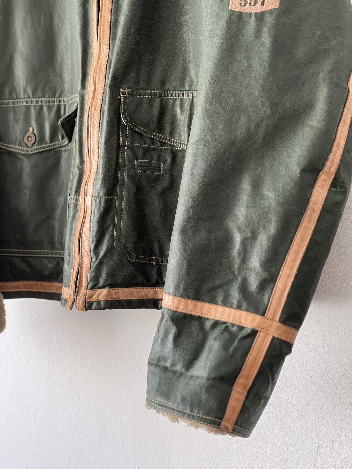 Diesel × Vintage Rare Diesel DMB 1955 Vintage Waxed Cotton & Shearling Jacket Size US L / EU 52-54 / 3 - 3 Thumbnail