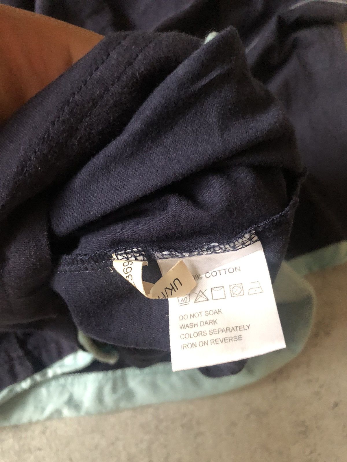 Vintage × Yves Saint Laurent VINTAGE YVES SAINT LAURENT SMALL LOGO TEE Size US XL / EU 56 / 4 - 3 Thumbnail