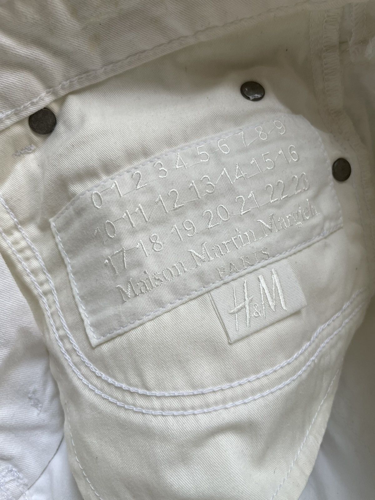 Maison Margiela Maison Margiela for H&M Painted Jeans Size US 30 / EU 46 - 4 Thumbnail