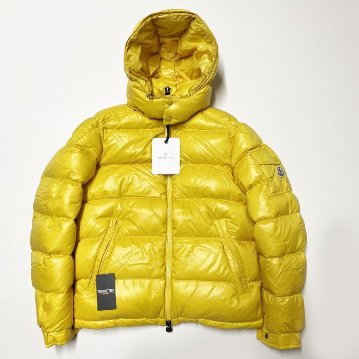 Moncler clearance yellow maya