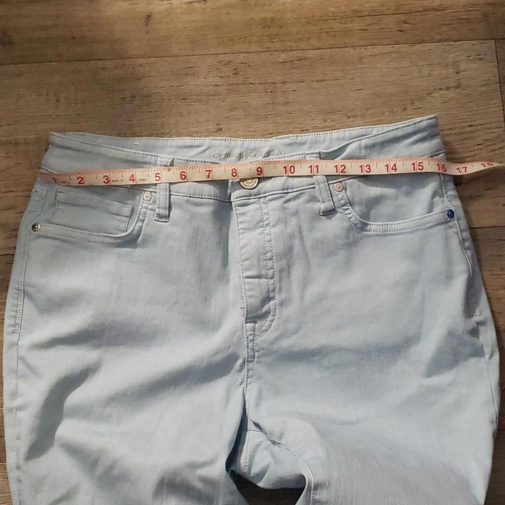 Tommy Bahama CT1109a Tommy Bahama Ladies Jeans Size 10/28 Medium Size 30" / US 8 / IT 44 - 9 Thumbnail