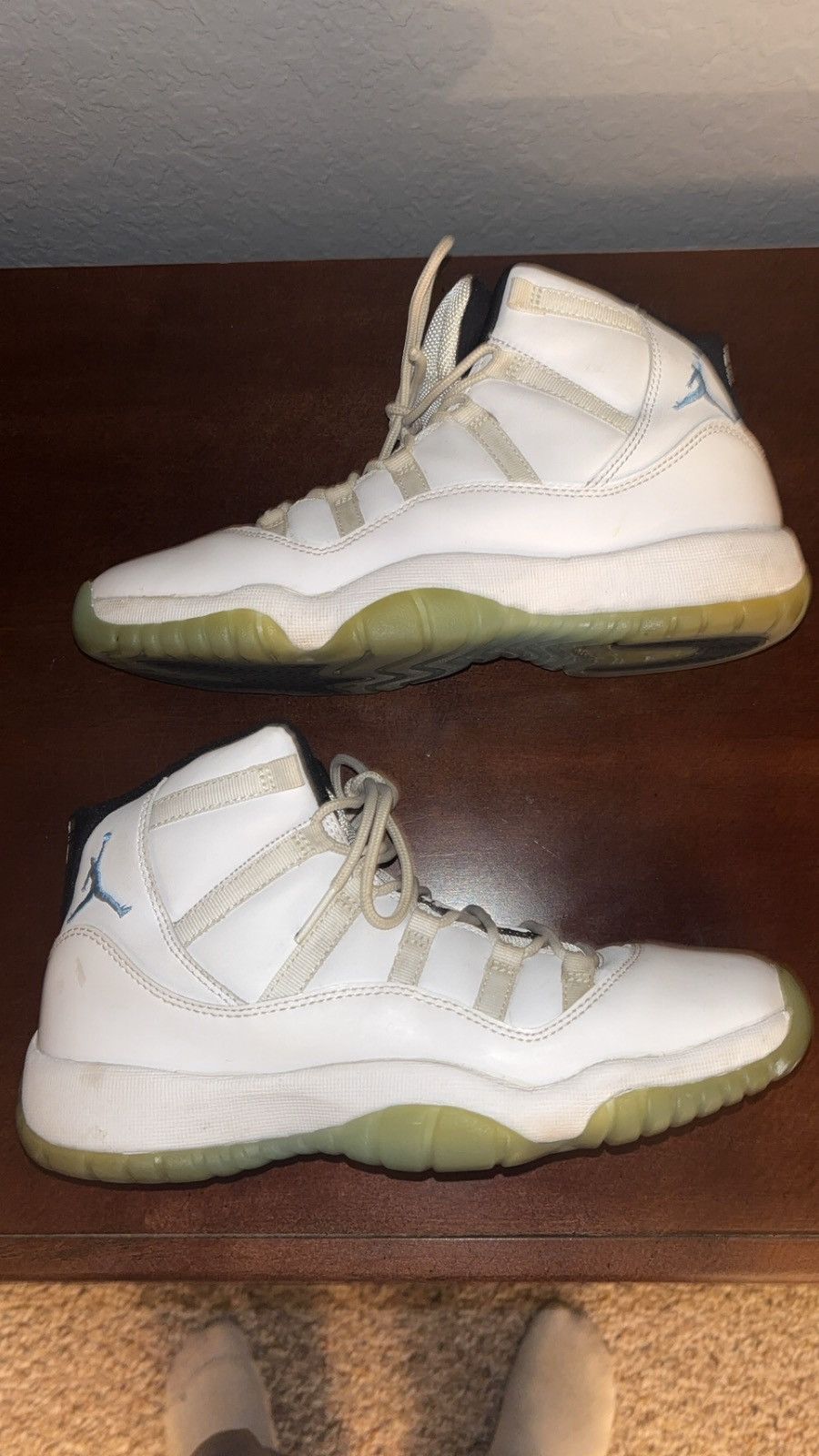 Jordan Brand Air Jordan 11 retro bg Size US 6 / EU 39 - 1 Thumbnail
