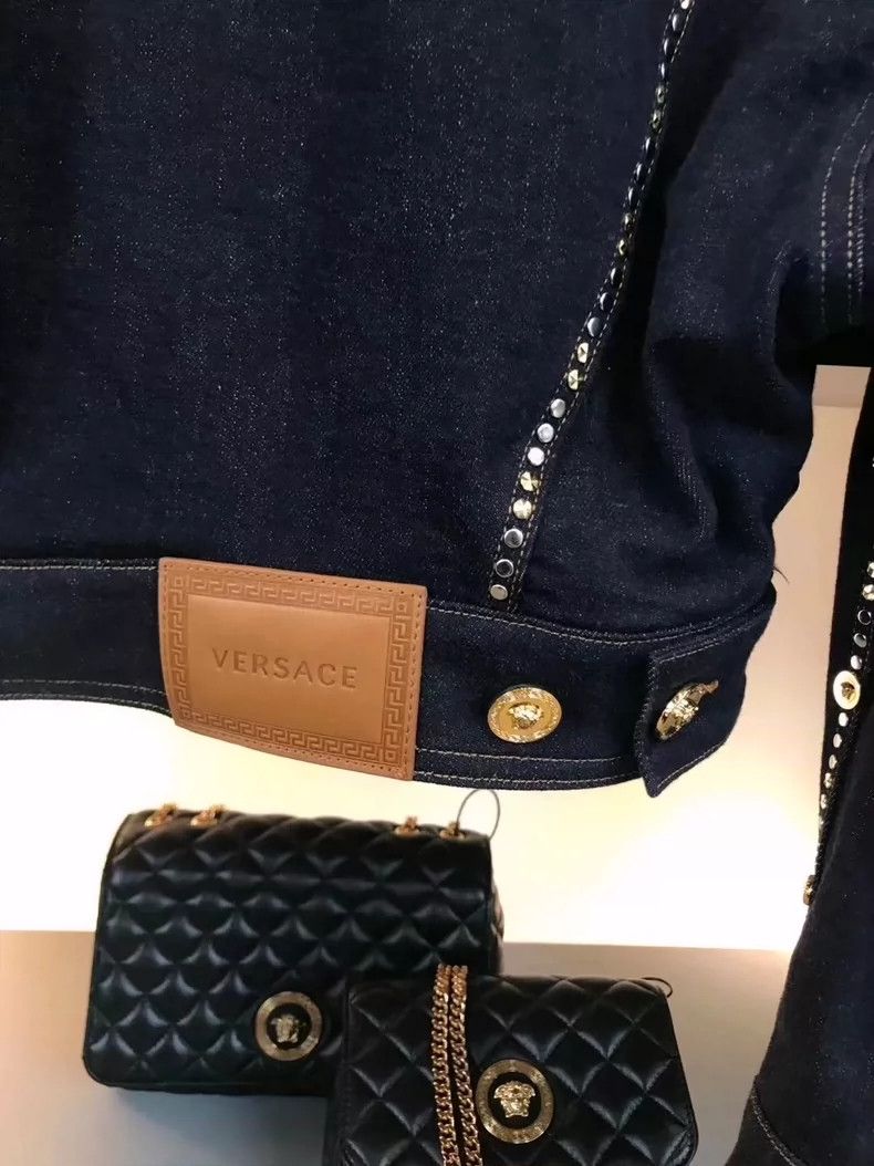 Versace Versace Medusa willow studded denim jacket Size XS / US 0-2 / IT 36-38 - 7 Thumbnail