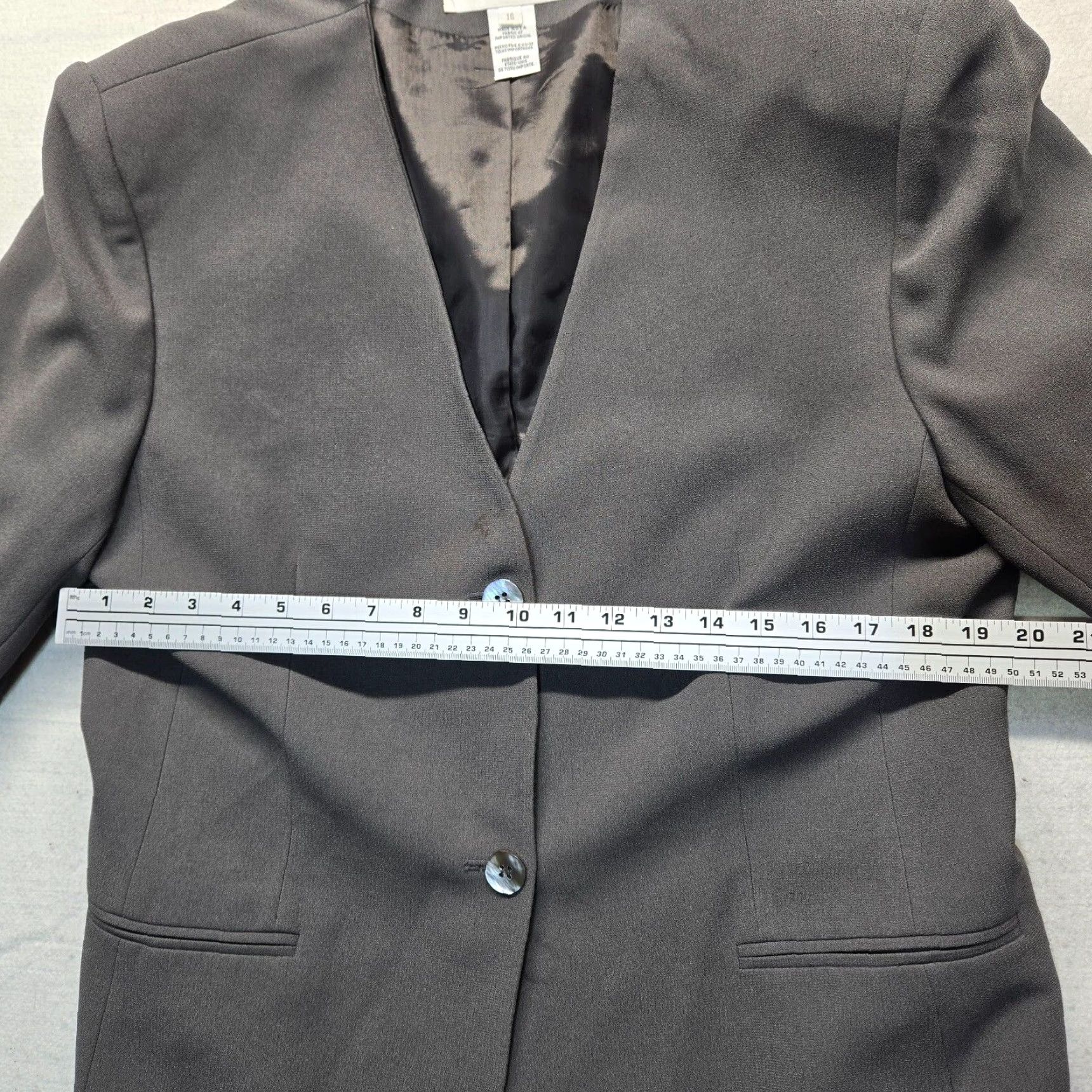 Jones New York Jones New York Signature Blazer Adult Women Size 16 Gray Stretch Lined Coat Jacket Reg Regular Women's 16 Gray Business Casual Travel Workwear Size XXL / US 16-18 / IT 52-54 - 5 Thumbnail