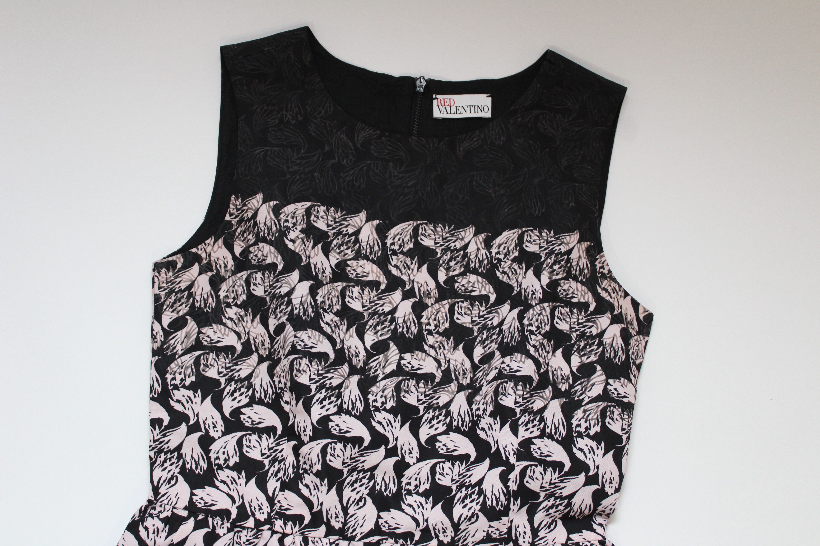 RED Valentino Red Valentino Dress Floral Womens Size 38 Authentic Hype Size XS / US 0-2 / IT 36-38 - 6 Thumbnail