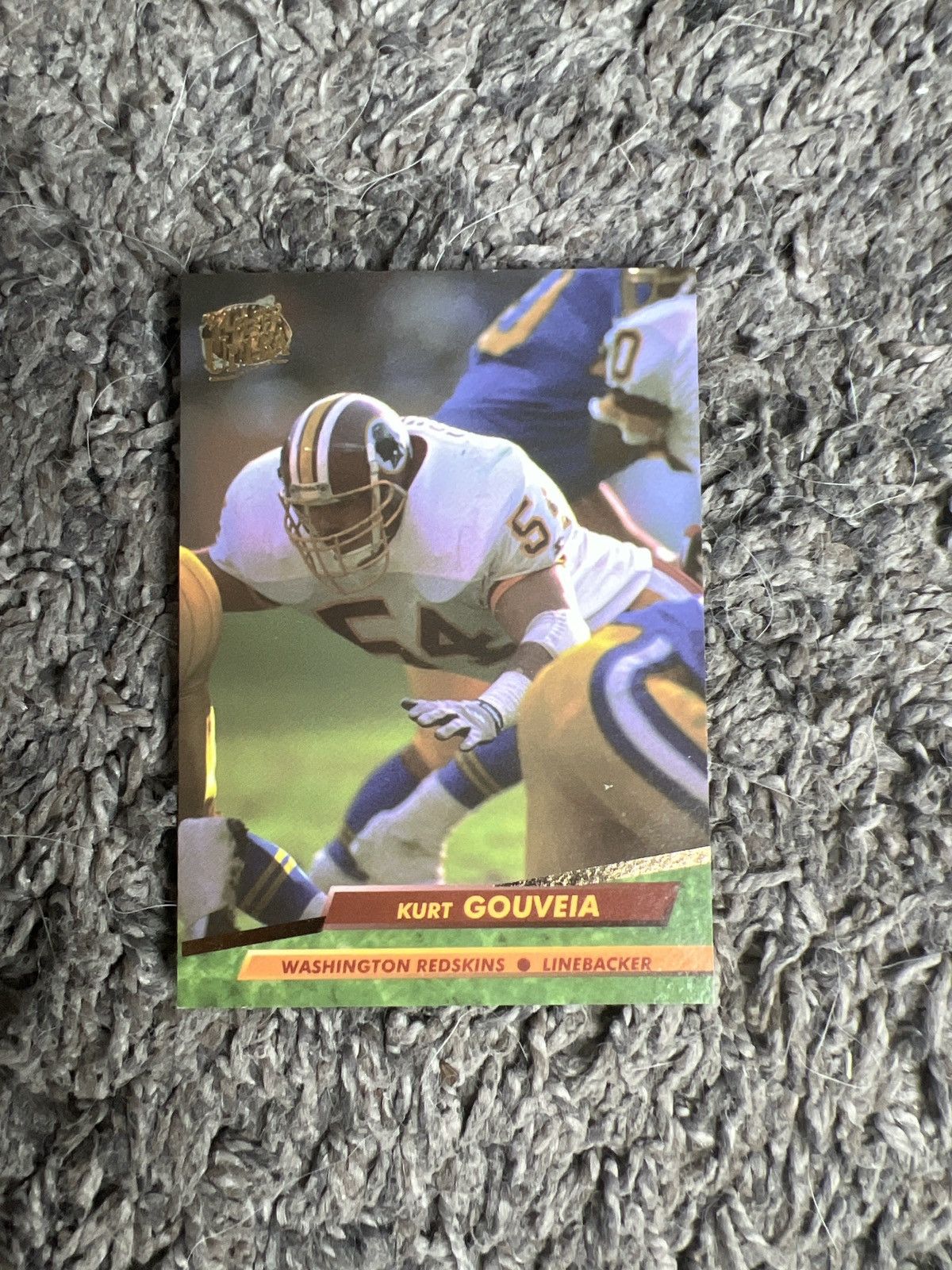 NFL 1992 Fleer Ultra #403 Kurt Gouveia Card Size ONE SIZE - 1 Thumbnail