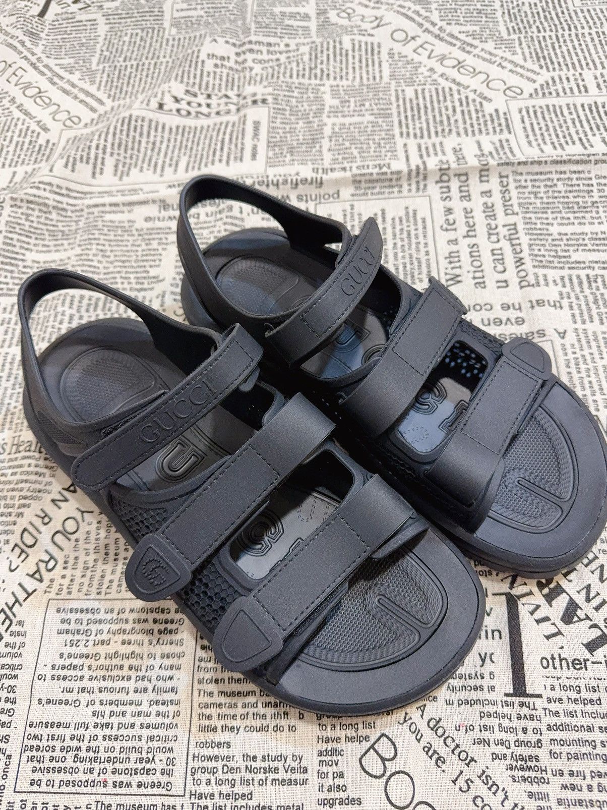 Gucci Gucci Sandals | Grailed