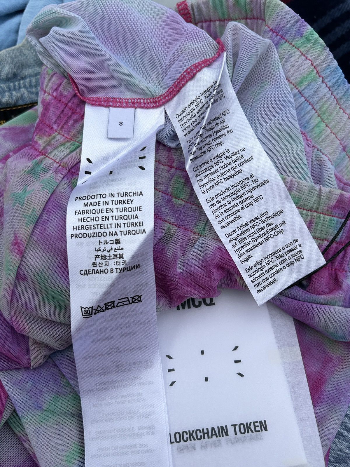 Alexander McQueen BNWT Alexander Mcqueen MCQ Relaxed Mesh Multicolor Pants Size 30" / US 8 / IT 44 - 9 Thumbnail
