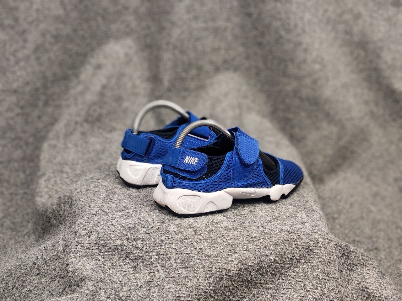 Nike Vintage Nike Air Rift Ninja Swoosh Sneakers Sandals Shoes Size US 7.5 / IT 37.5 - 12 Thumbnail