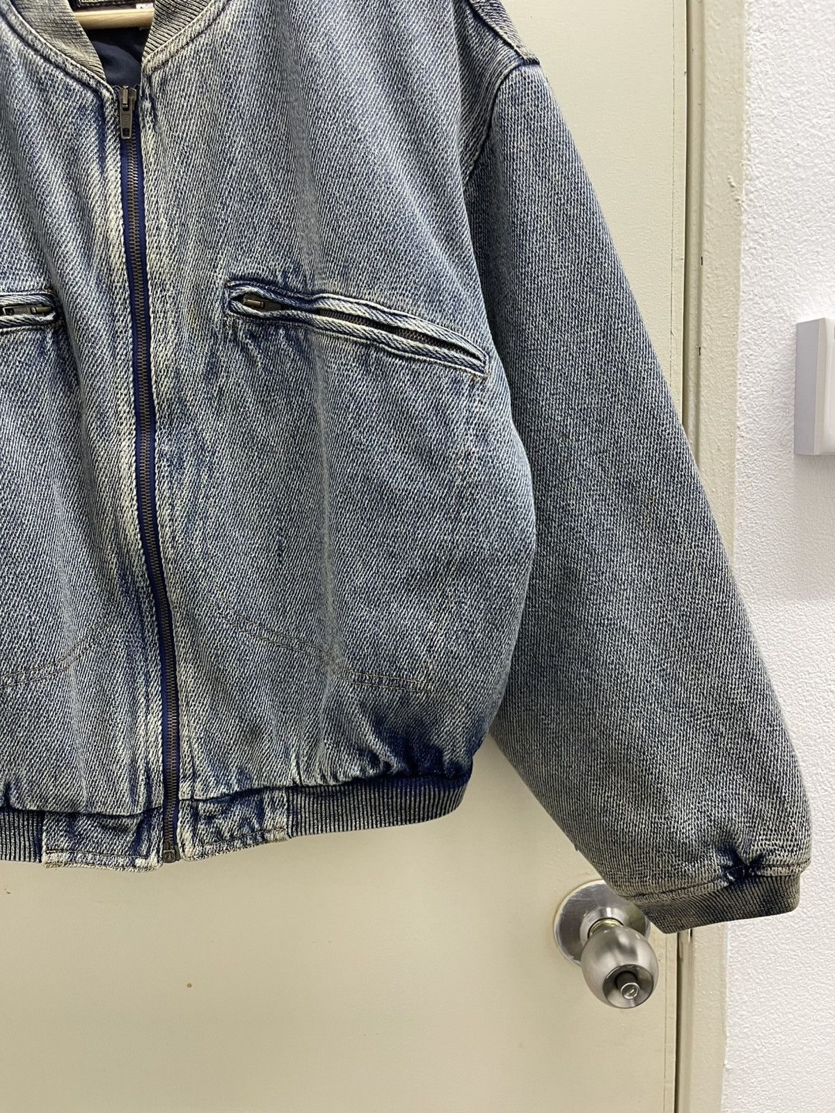 Giorgio Armani Vintage Armani Jeans Denim Bomber Jacket Size US M / EU 48-50 / 2 - 7 Thumbnail