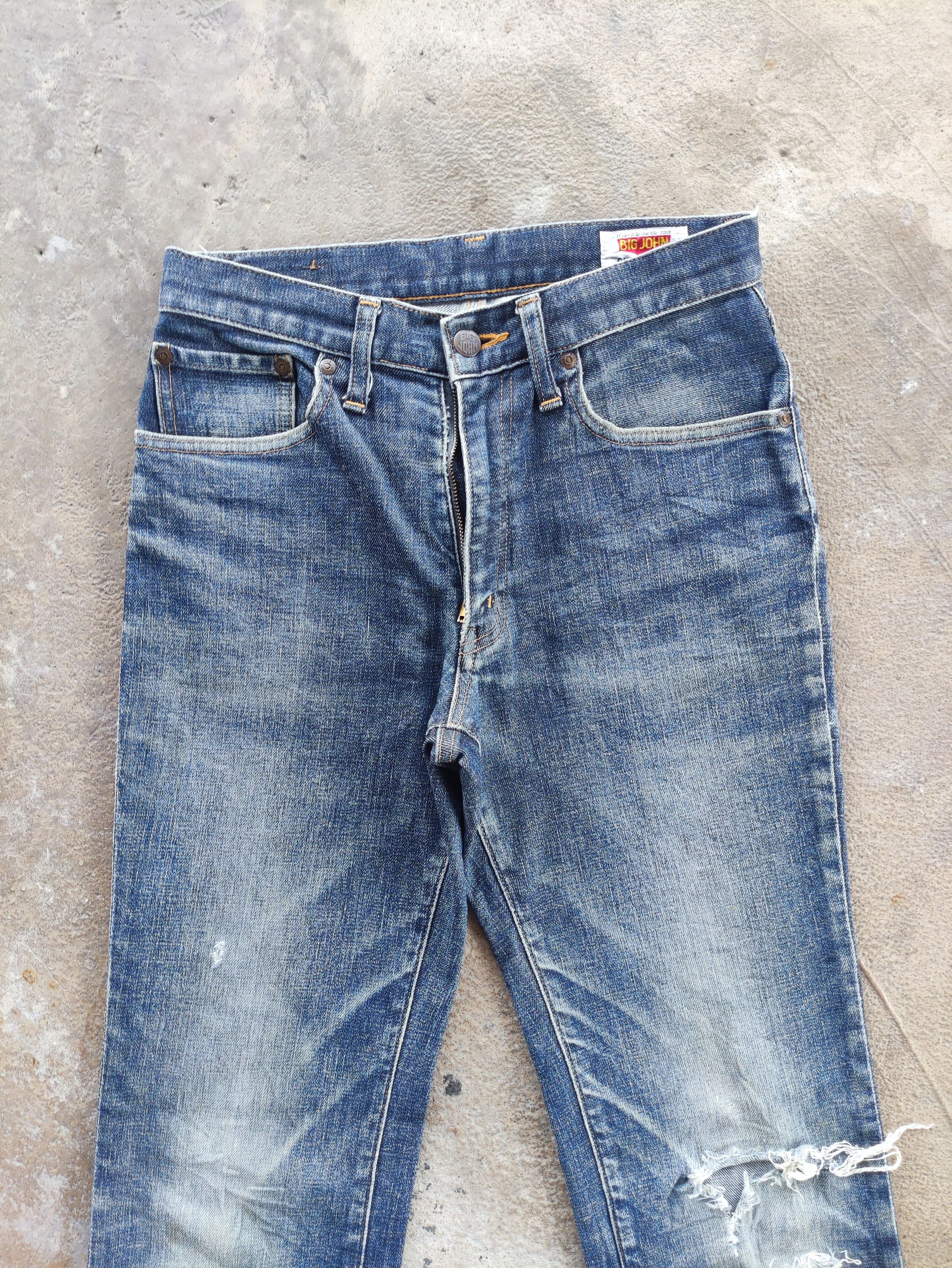 Big John × Vintage Vintage Big John Japan Jeans Distressed Faded Denim Pants Size US 27 - 3 Thumbnail