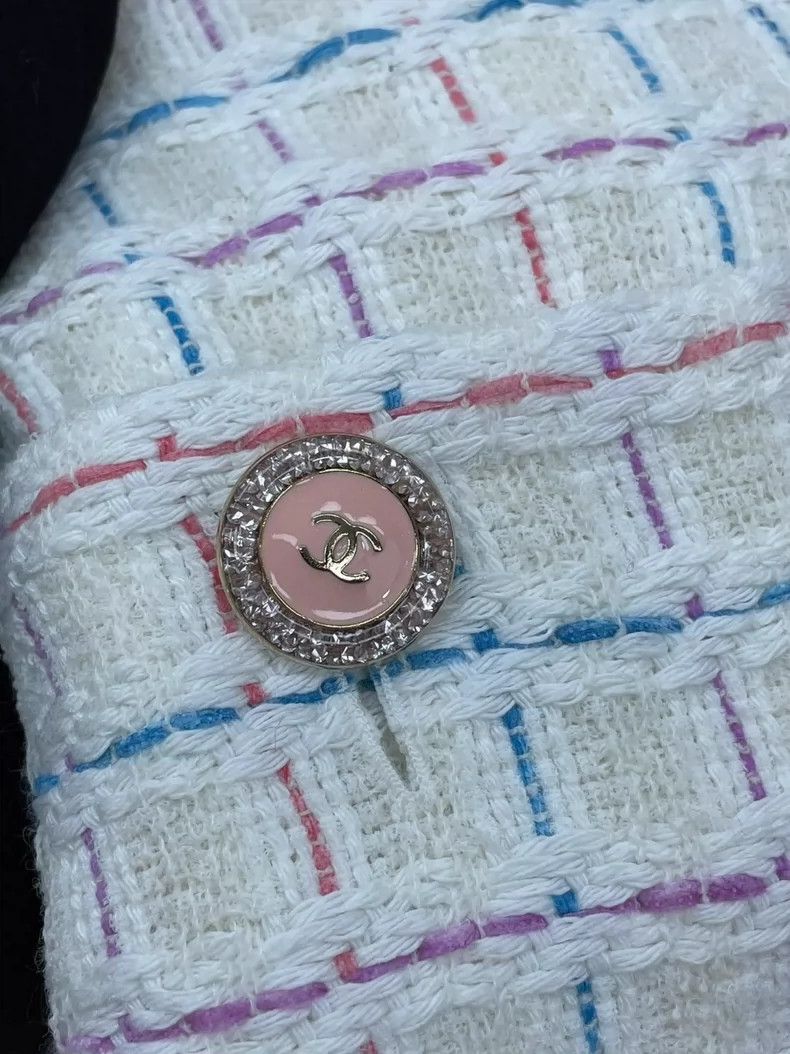 Chanel Chanel 22 Spring and Summer Plaid Dress 2504-Nextarrow Size XXS / US 00 / IT 34 - 3 Thumbnail
