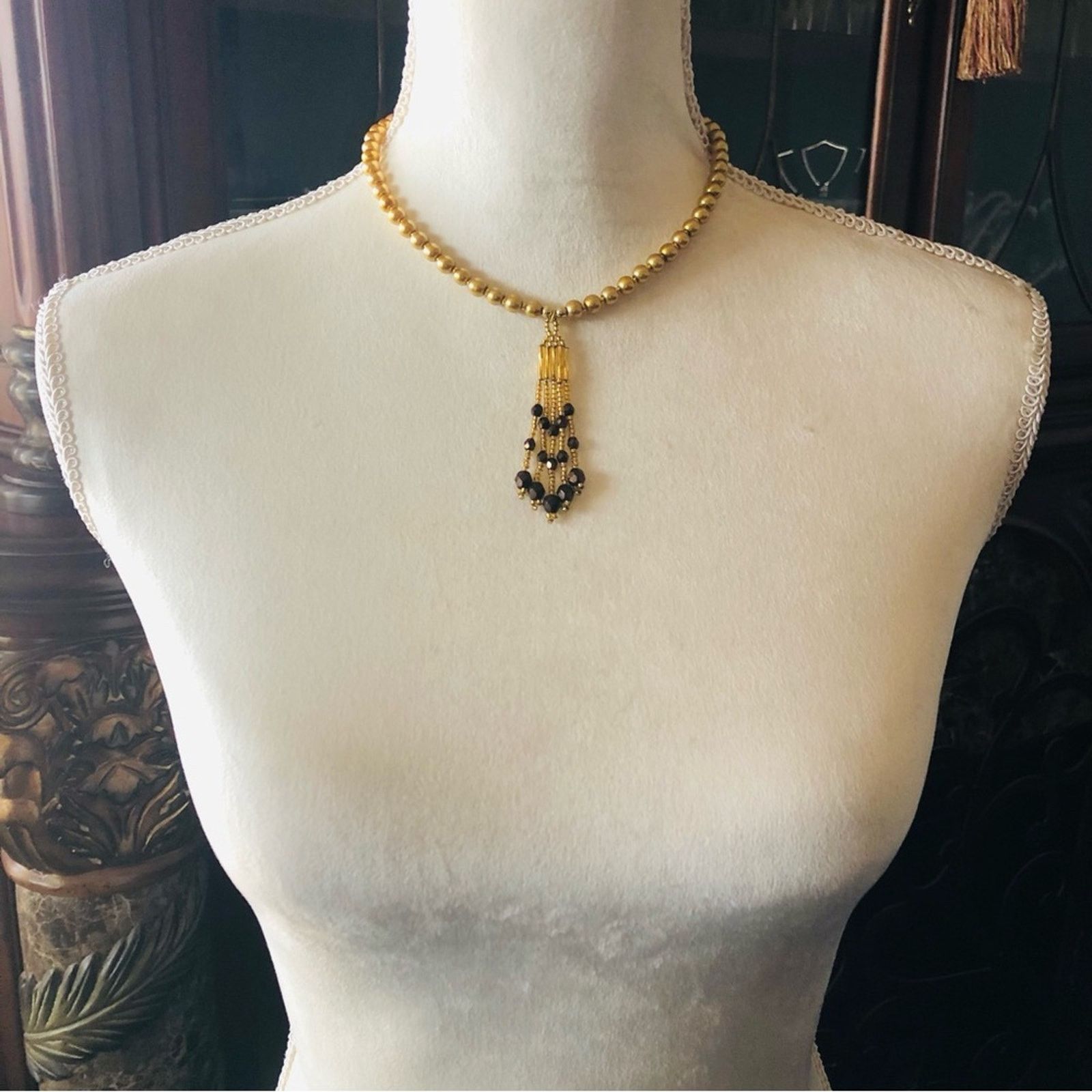 Handmade Handcrafted repurpose stone chandelier Pearl necklace Size ONE SIZE - 5 Thumbnail