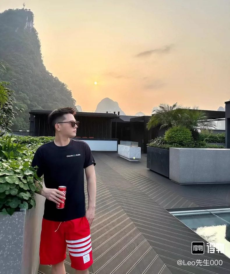 Thom Browne Thom Browne Red shorts Size US 38 / EU 54 - 5 Thumbnail