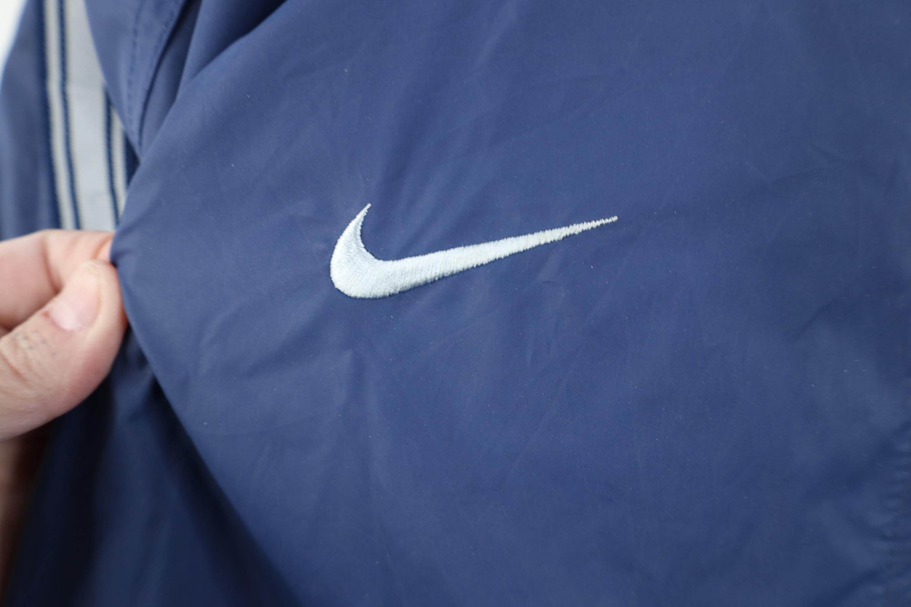 Nike Vintage 90s Nike Pro Line Cowboys Hooded Rain Jacket Size US L / EU 52-54 / 3 - 5 Thumbnail