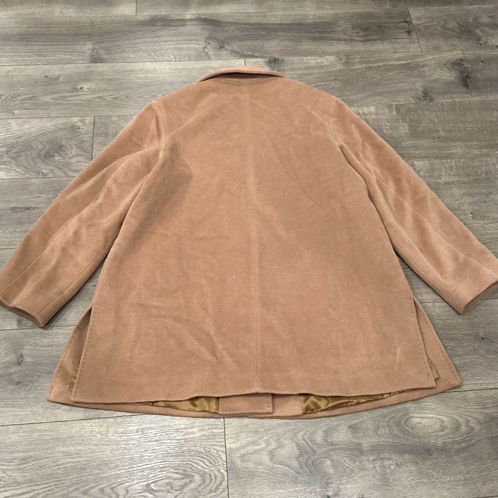 Cinzia Rocca Cinzia Rocca Angora And Wool Camel Coat Jacket/Coat Mid-Length Beige Wool Pockets Button Funnel Neck Women US 12 / GB 16 / IT 48 Size XL / US 12-14 / IT 48-50 - 5 Thumbnail