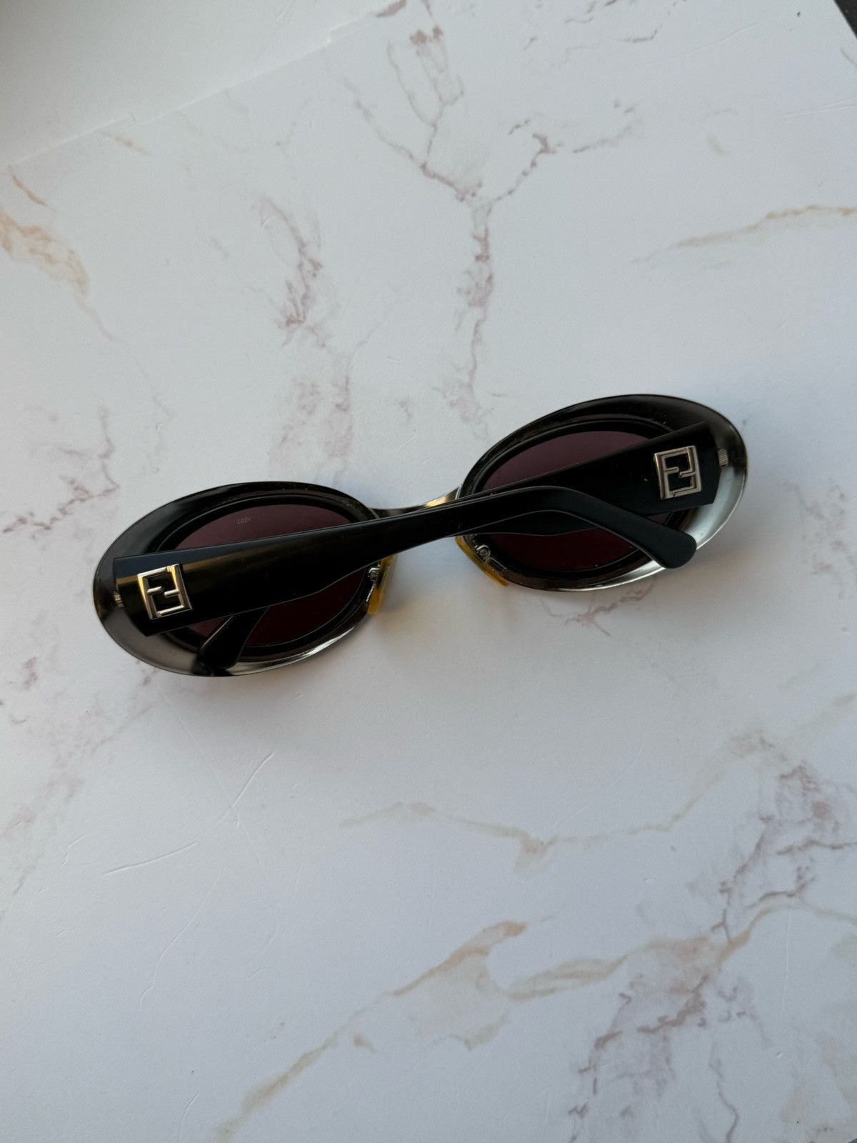 Fendi Vintage Fendi sunglasses kurt cobain Size ONE SIZE - 12 Thumbnail