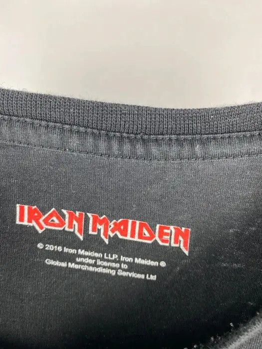 Iron Maiden Iron Maiden T-shirt rock tee band tee size Large black Size US L / EU 52-54 / 3 - 3 Thumbnail