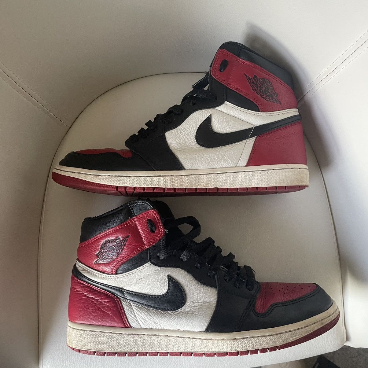 Jordan Brand Jordan 1 Retro High Bred Toe Size US 11.5 / EU 44-45 - 5 Thumbnail