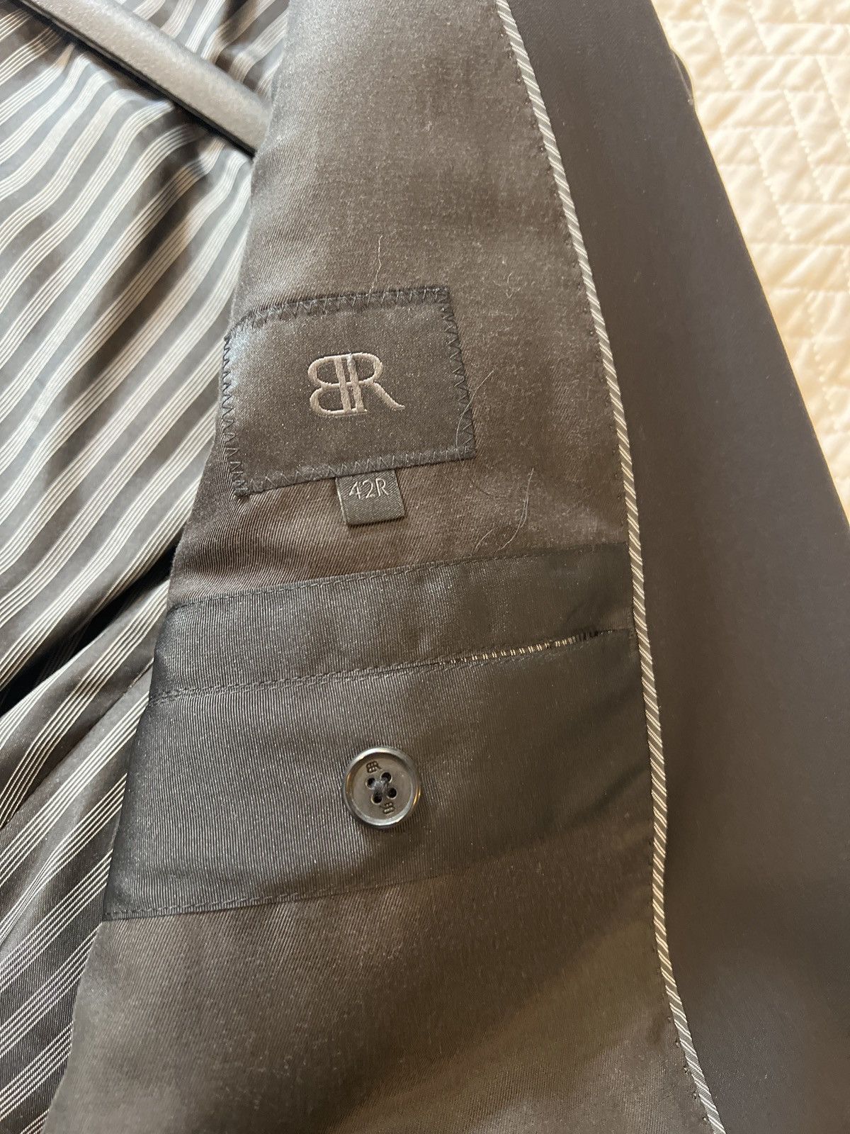 Banana Republic Banana Republic Tuxedo Blazer Like new Size 42R - 4 Thumbnail