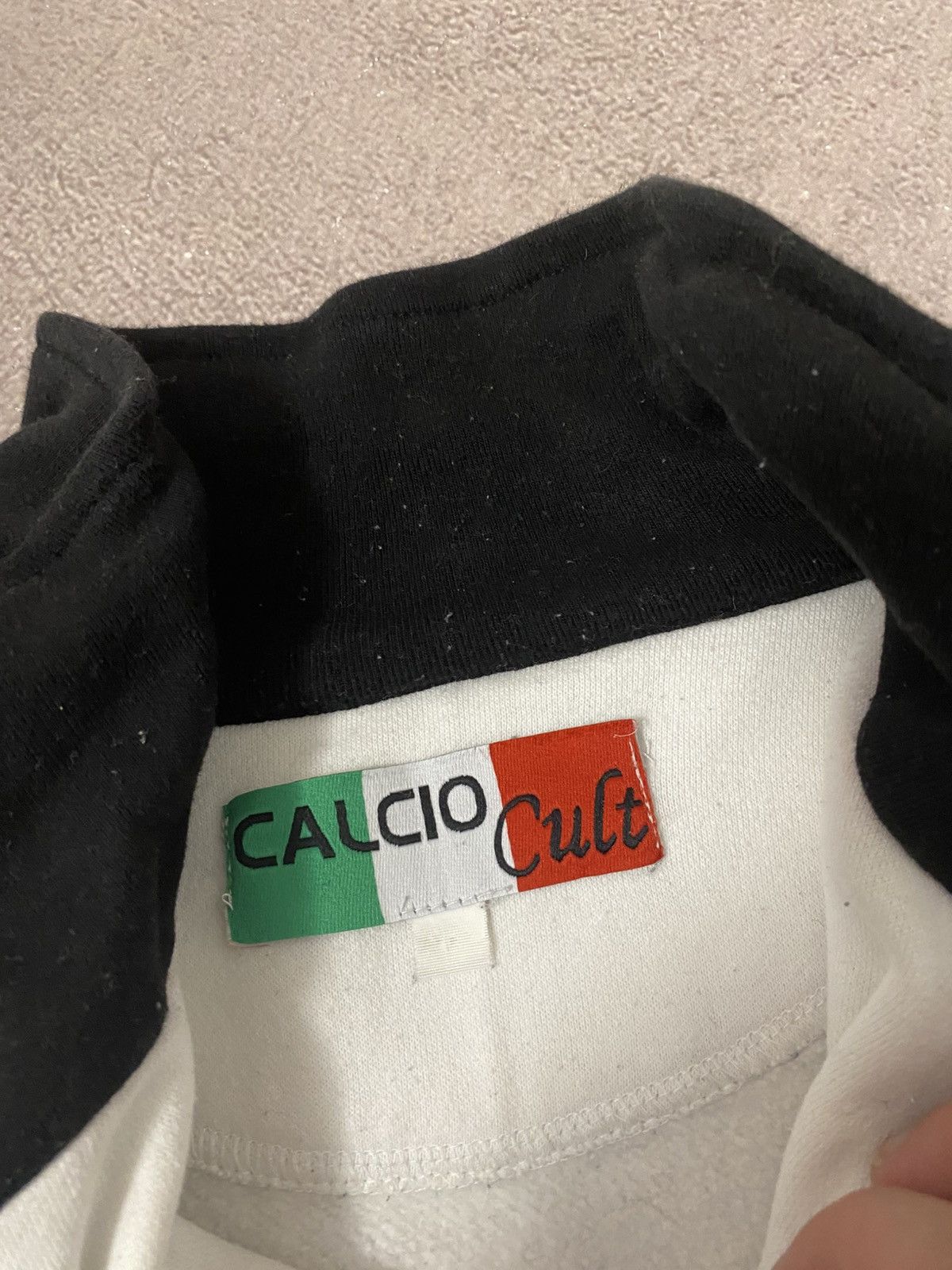 Vintage Juventus Soccer Vintage sweatshirt Size US XL / EU 56 / 4 - 6 Thumbnail