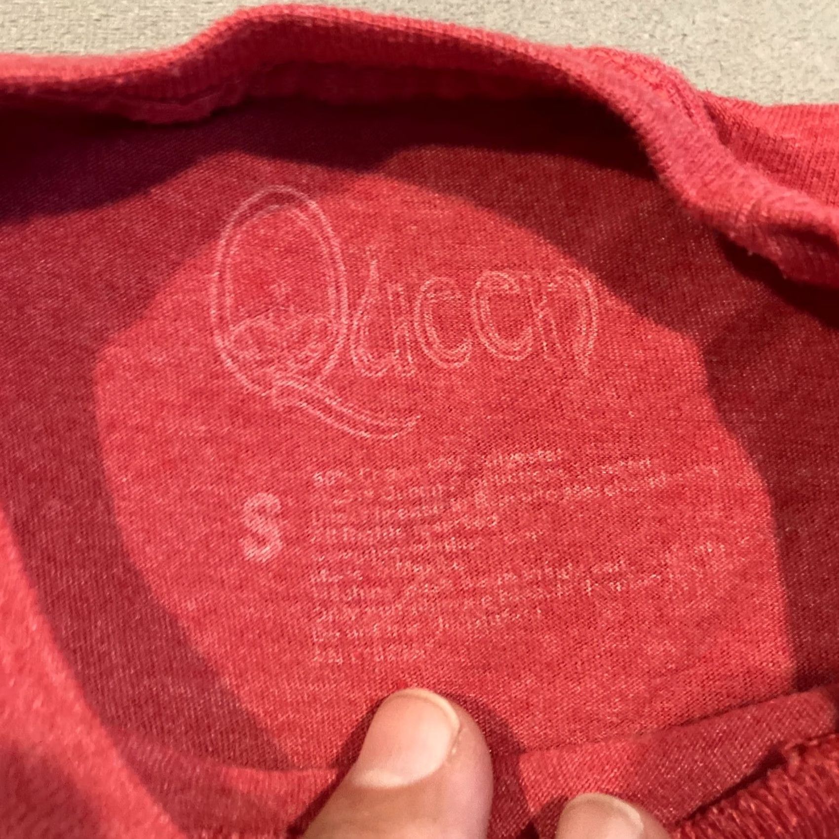 Vintage Queen T-Shirt - Mens Size Small - Red - Graphic Print - Classic Fit - Short Sleeve - Cotton - Lion & Phoenix - Music Graphic Size US S / EU 44-46 / 1 - 3 Thumbnail