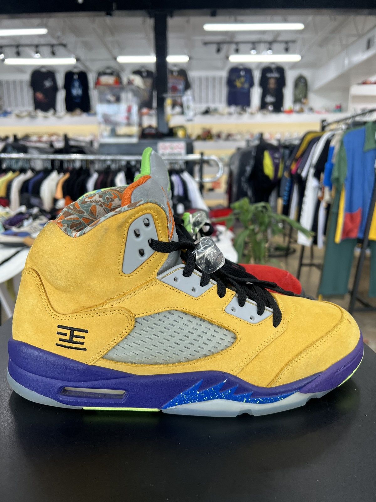 Jordan Brand Air Jordan 5 What The Sz. 12 (2020) Size US 12 / EU 45 - 6 Thumbnail