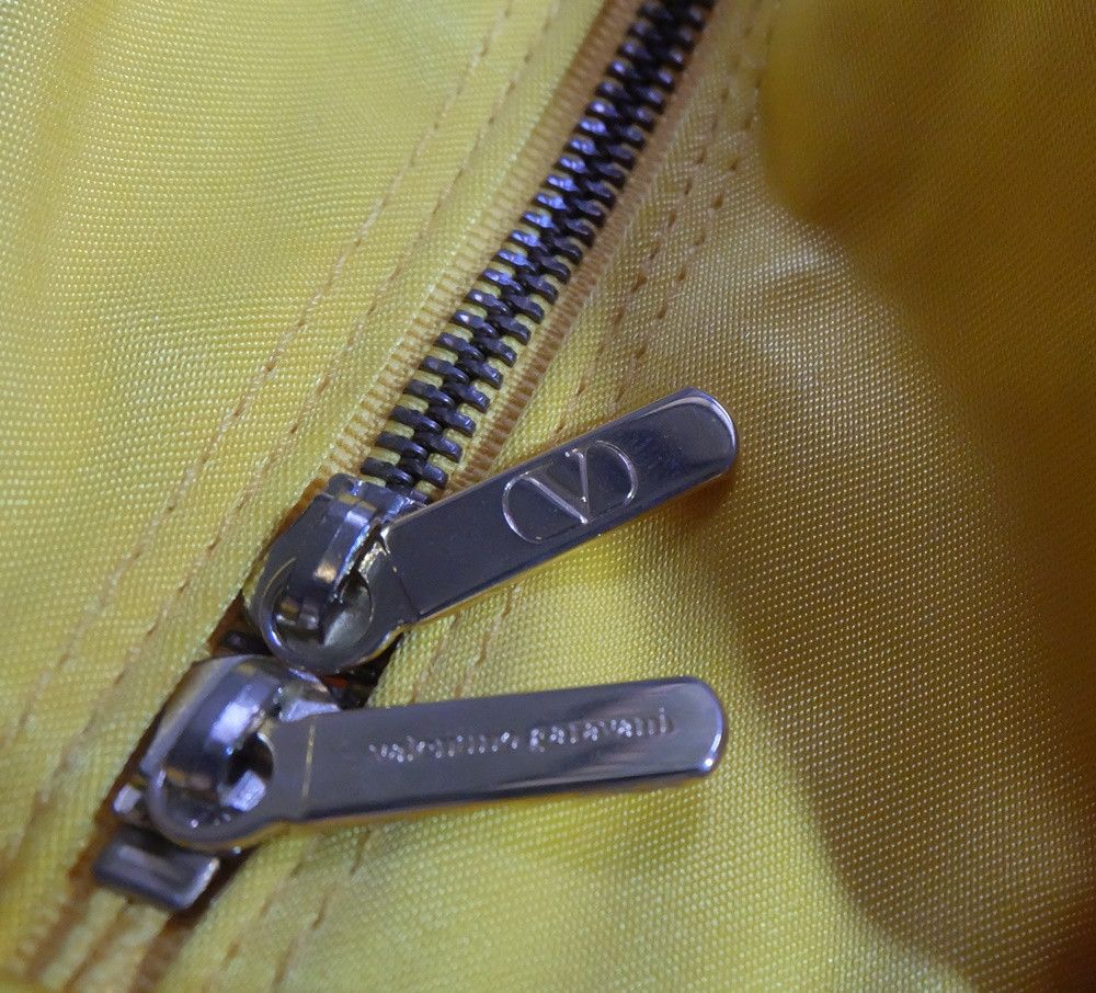 Valentino Valentino Garavani Sport Duffel Bag Size ONE SIZE - 4 Thumbnail