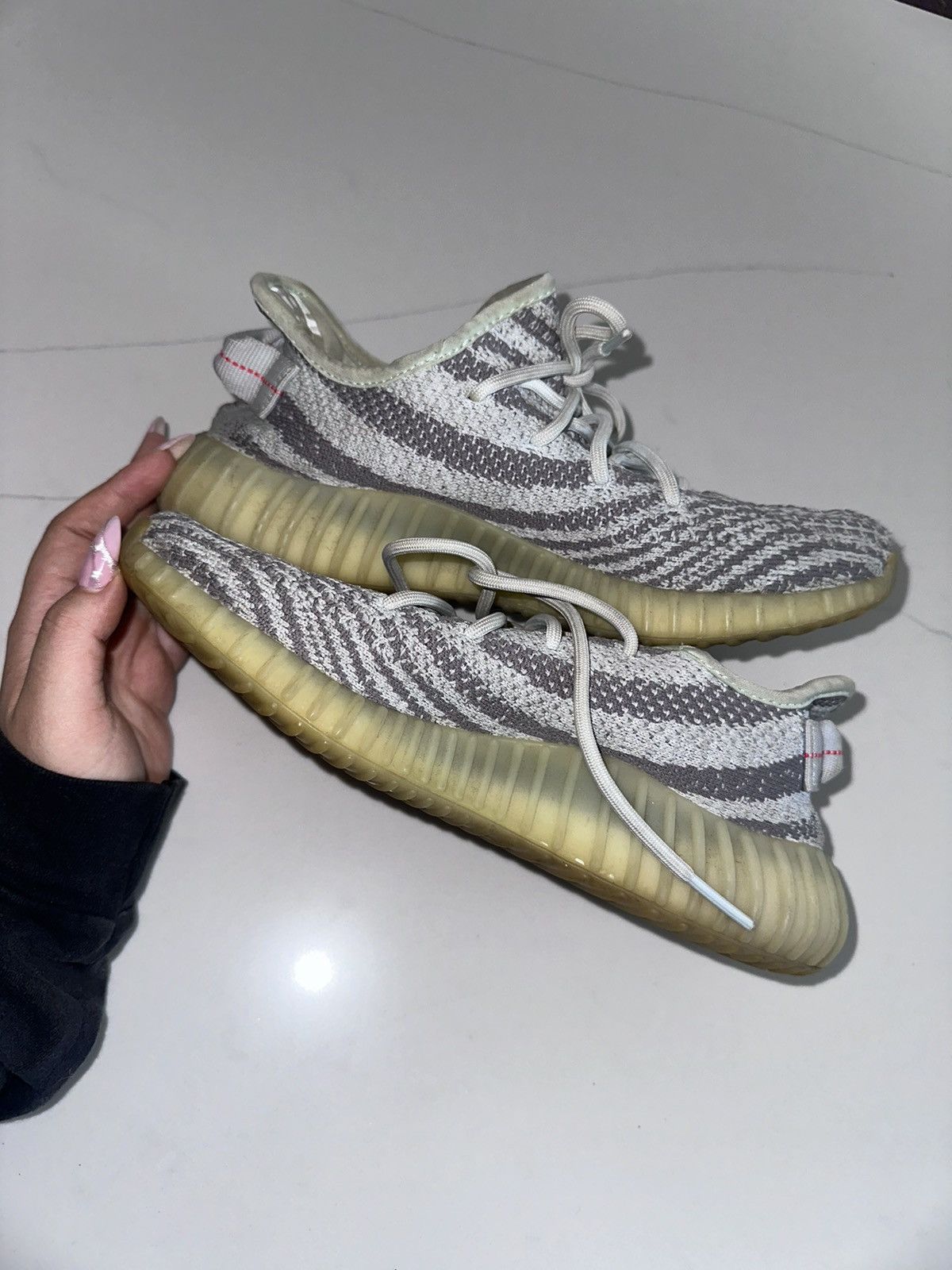 Yeezy ADIDAS YEEZY BOOST 350 V2 BLUE TINT SIZE 7 Size US 7 / EU 40 - 2 Thumbnail