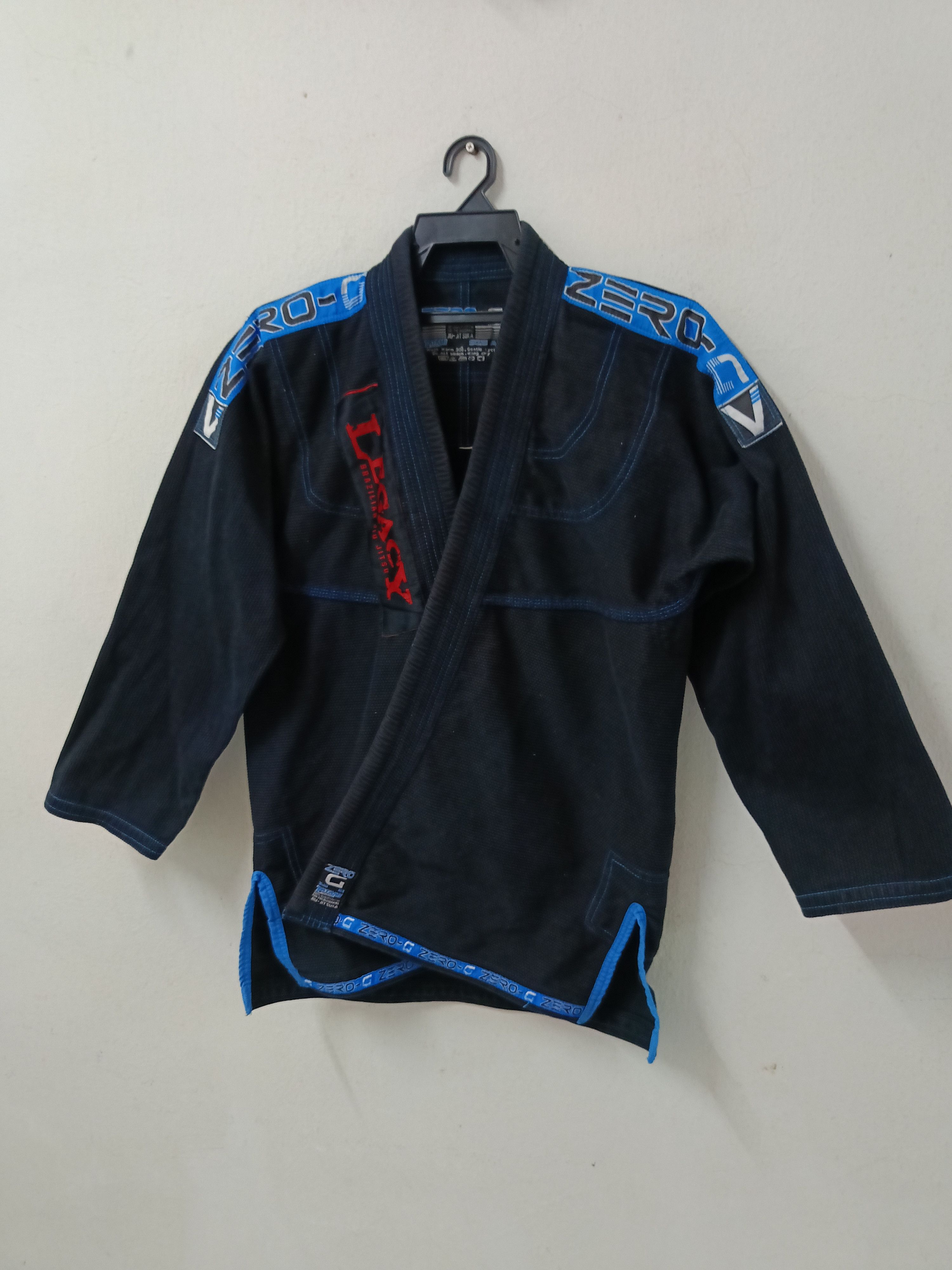 Japanese Brand Juijitsu Zero G Tatami jacket Size US L / EU 52-54 / 3 - 2 Thumbnail