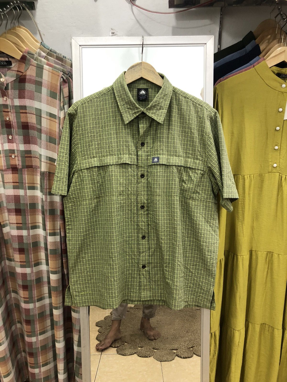 Nike Nike ACG outdoor Shirt Size US L / EU 52-54 / 3 - 1 Thumbnail