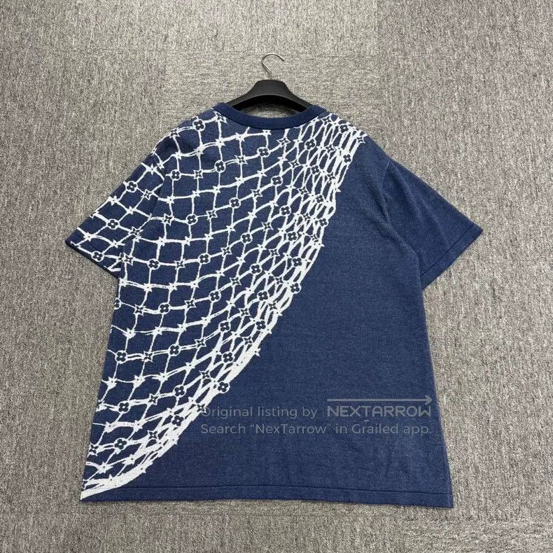 Louis Vuitton Louis Vuitton size 4l Fishnet print short sleeves Size US M / EU 48-50 / 2 - 5 Thumbnail