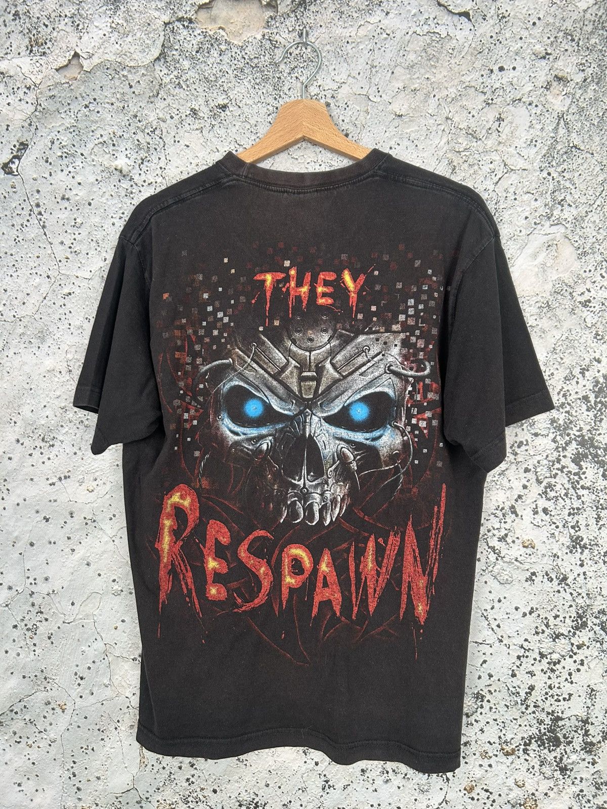 Vintage Vintage Spiral Horror Graphic Tee Grunge Punk 90s Metal Size US XL / EU 56 / 4 - 4 Thumbnail