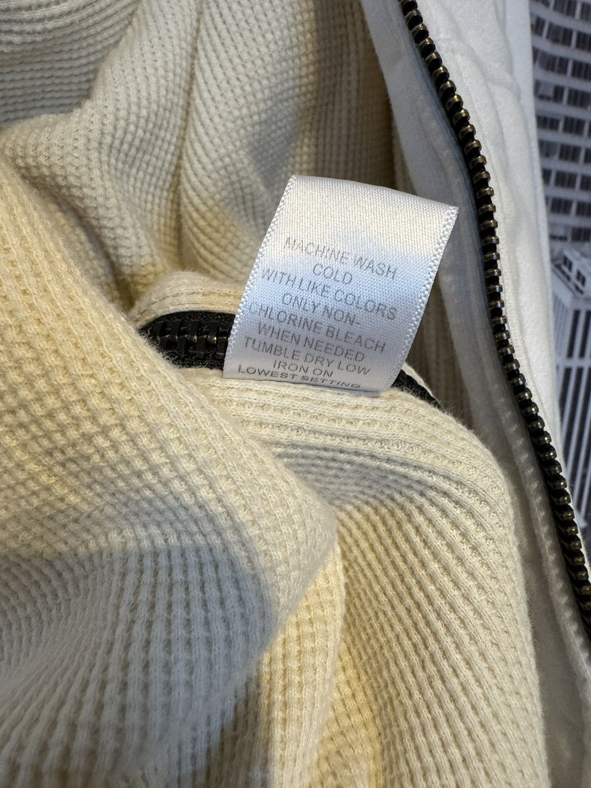 Fear of God 🔥 OG FOG Fear of God Essentials Thermal Jacket SZ MED White Size US M / EU 48-50 / 2 - 9 Thumbnail