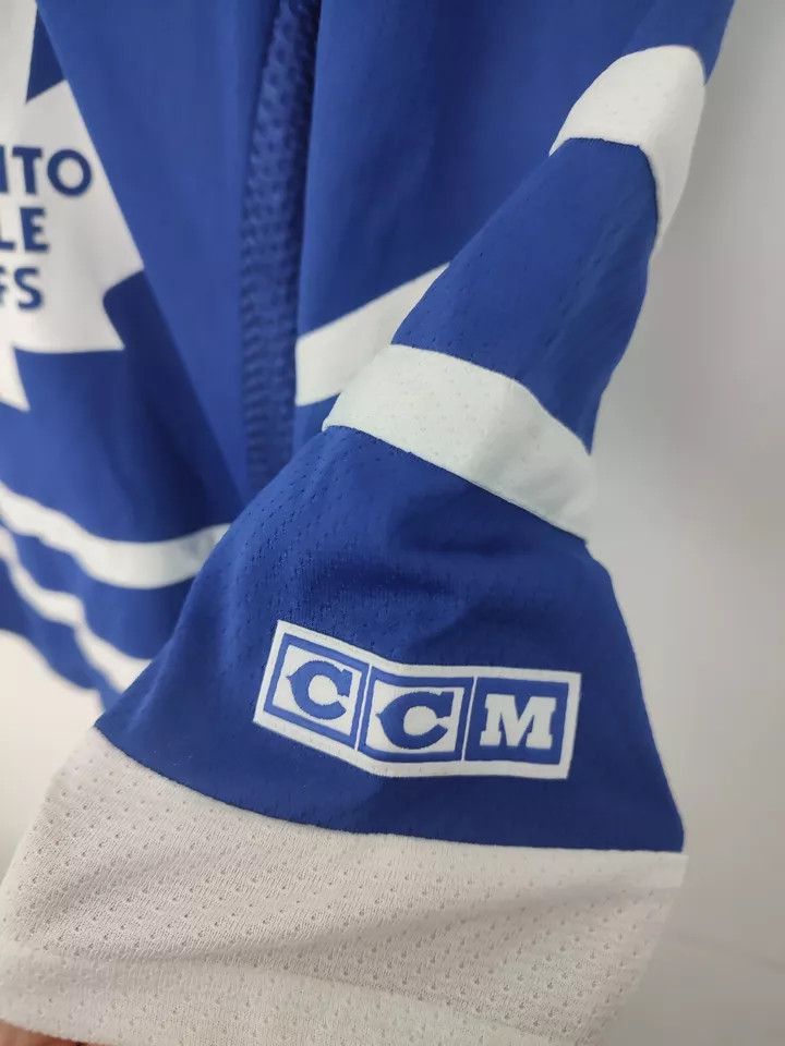 Ccm TORONTO MAPLE CCM Jersey size young L/XL Size US L / EU 52-54 / 3 - 3 Thumbnail