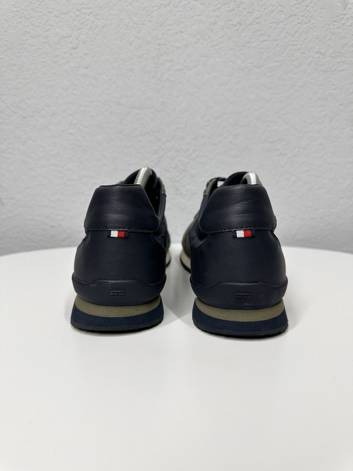 Tommy Hilfiger Tommy Hilfiger Shoes Luxury Sneakers Loro Piana style Size US 12 / EU 45 - 8 Thumbnail