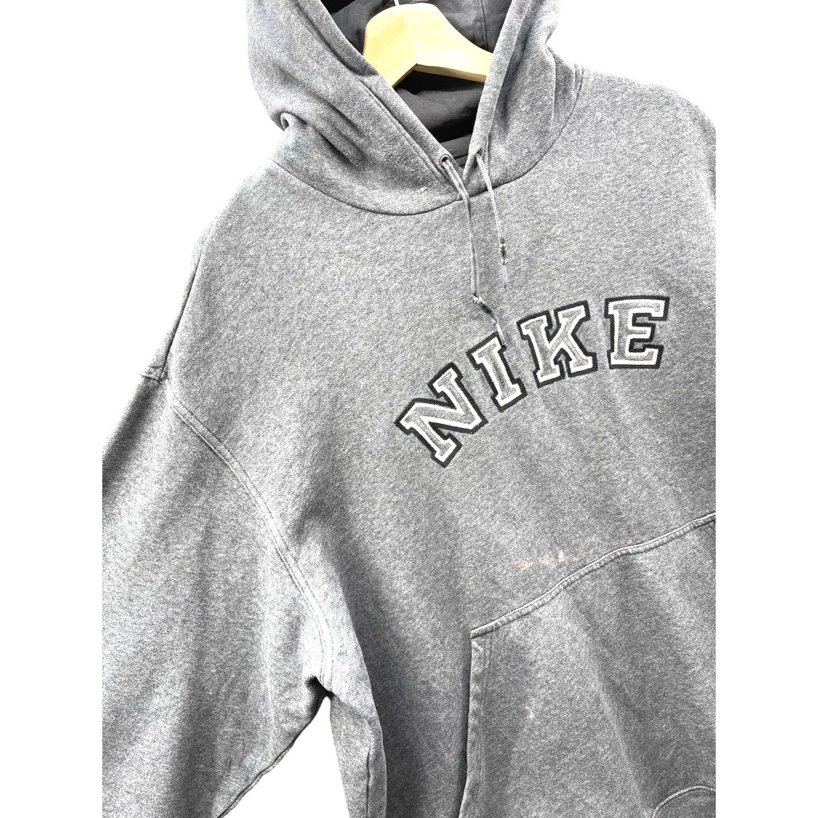 Nike × Vintage Vintage 2000's Nike Embroidered Spellout Grey Hoodie Size US XL / EU 56 / 4 - 7 Thumbnail