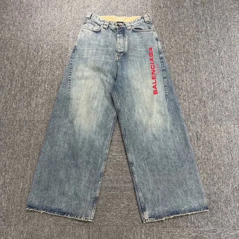 Balenciaga Balenciaga Embroidered Distressed Wide-Leg Jeans. Size US 26 / EU 42 - 1 Thumbnail